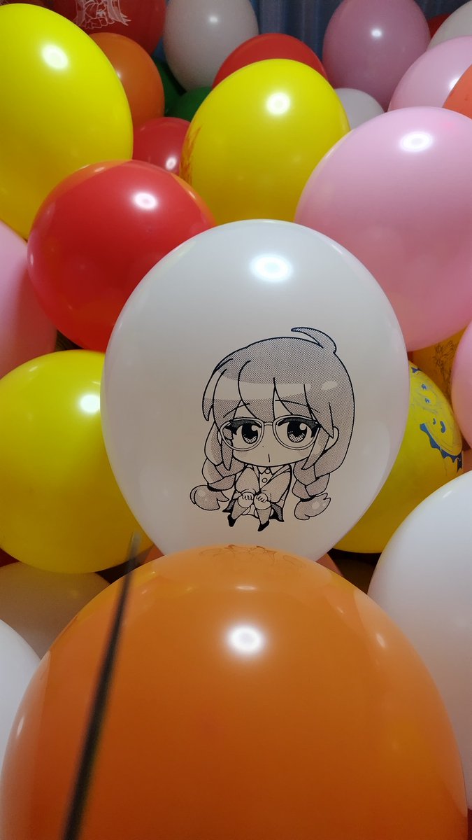 jirashiny's tweet photo. これでまたしばらく、１日１枚ペースで🎈写真あげられるぞい https://t.co/LukSLYj1t0