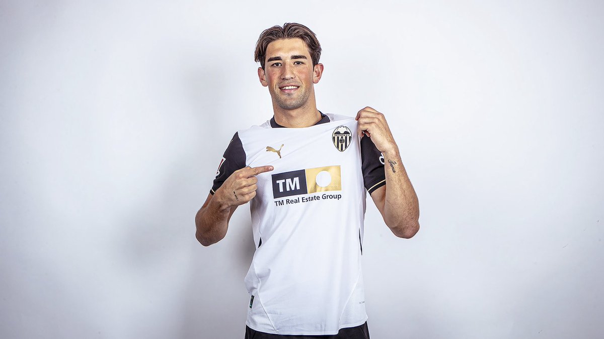 Eric18Martin's tweet photo. 🚨🐸 El Celta de Vigo está haciendo mucha fuerza por Jesús Vázquez (Valencia CF) y pretenden incluir en la operación de traspaso a MANU SÁNCHEZ.

Esto afectaría de lleno al Levante UD, que quiere volver a contar con el lateral zurdo, muy titular la última temporada 2025-26. https://t.co/tppnWdLA95