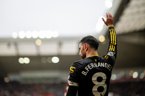 DHLManUtd's tweet photo. Leadership. Passion. Standards.

Every great United team has had a captain leading from the front. 🔴❤️

So, Reds... who is your favourite Manchester United captain of all time?

Past or present, tell us why 👇

#MUFC https://t.co/dTnsw0xM5Q