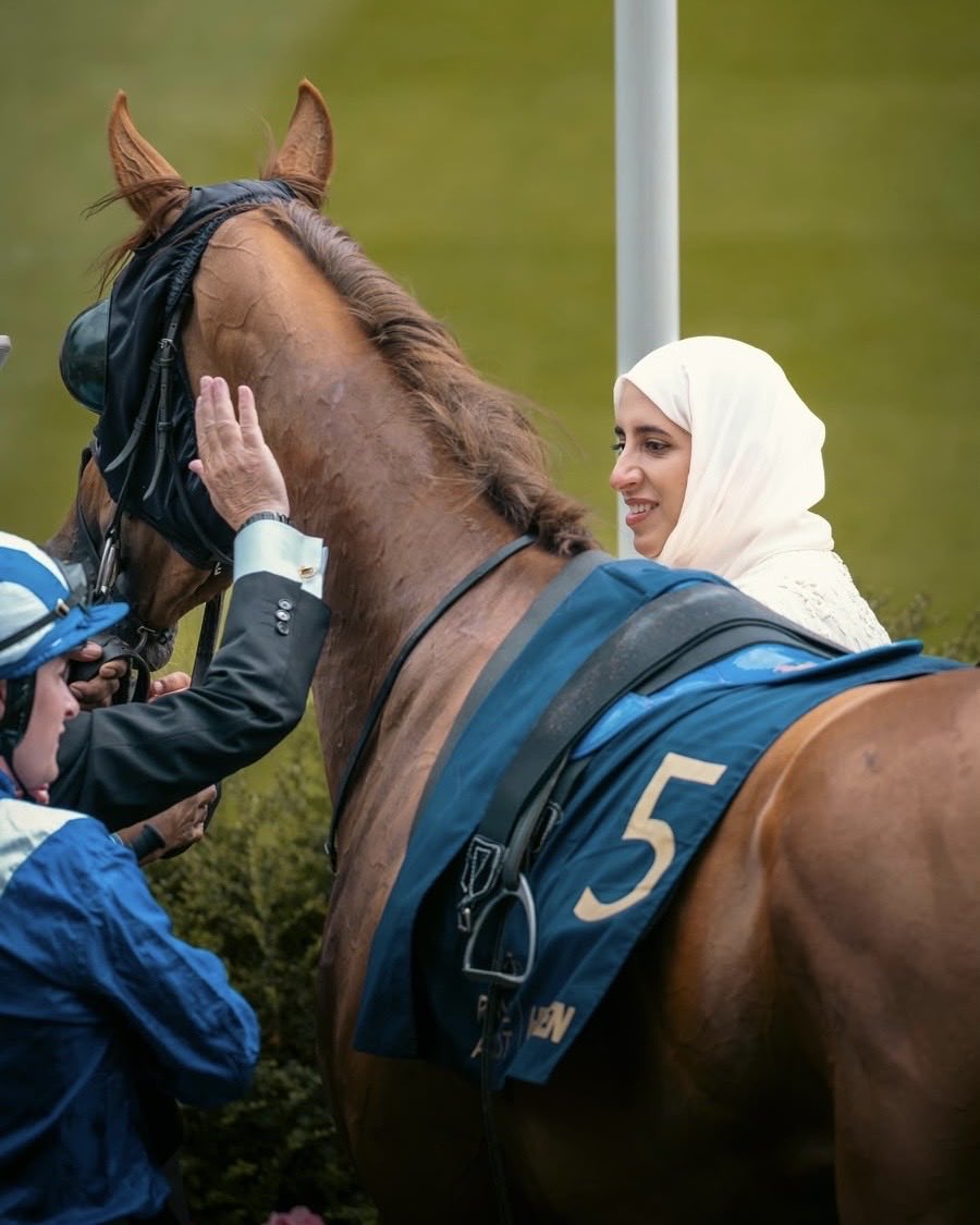 Shadwell_EU's tweet photo. 🐎 #RoyalAscot 🙌💙🤍 https://t.co/cUMu1XTxSE
