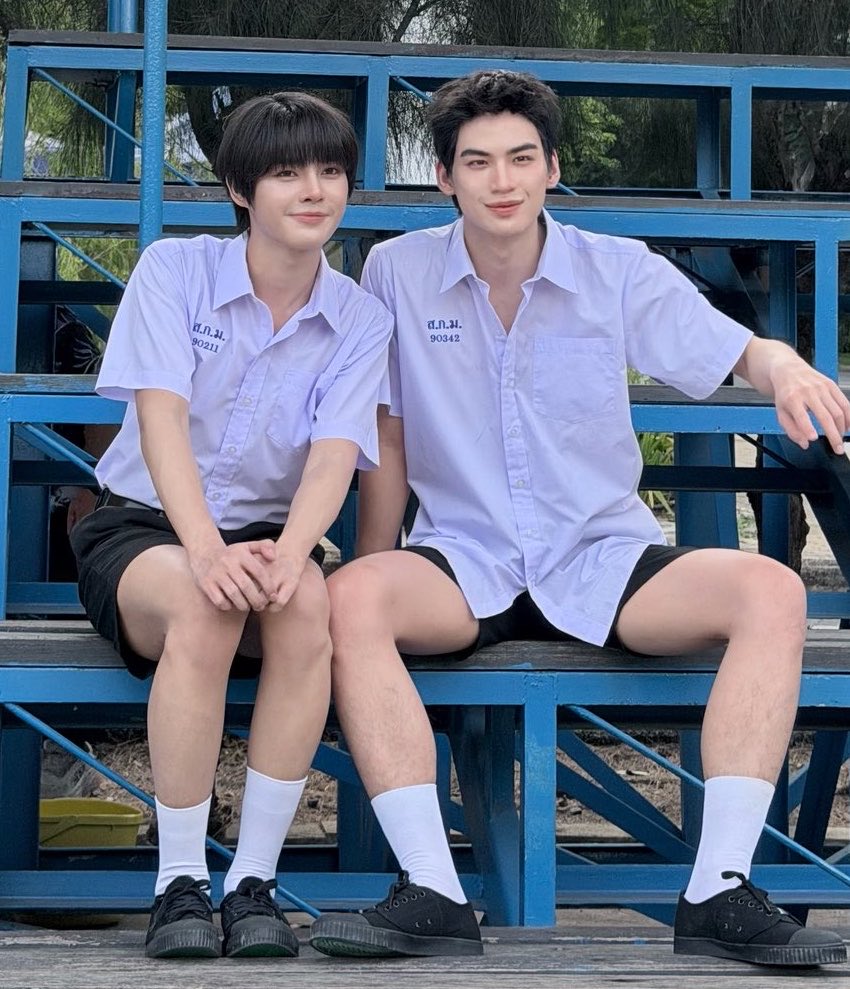 CAXEN_K's tweet photo. เอาจริงป่ะ คิงอาเจินตอนมัธยมเหมือนในนิยายมากกกกกก อึ้ง55525525255555 หล่อมึนแอ็คขรึมหหมวยสวยมุมิ 😭😭🫶🏻

#สู่อ้อมกอดราชาTheSeries
#IntoRachaTheSeries
#northotto #นอร์ทอ๊อตโต้ https://t.co/Cb1Ezc4isX