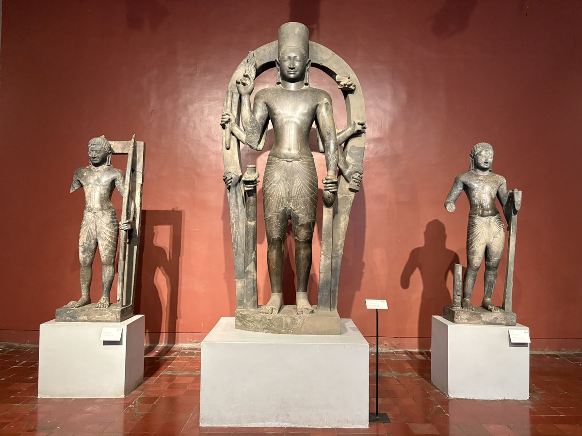 VivekSibal's tweet photo. Had a chance to see &amp; experience Hindu culture/history of Indonesia, Cambodia and Vietnam.  All explained very well unlike in India where Politicians, Bureaucrats and now even Judges want to control the curriculum, rather than Historians.  #CBSE @MinOfCultureGoI https://t.co/8kdClZqfvS