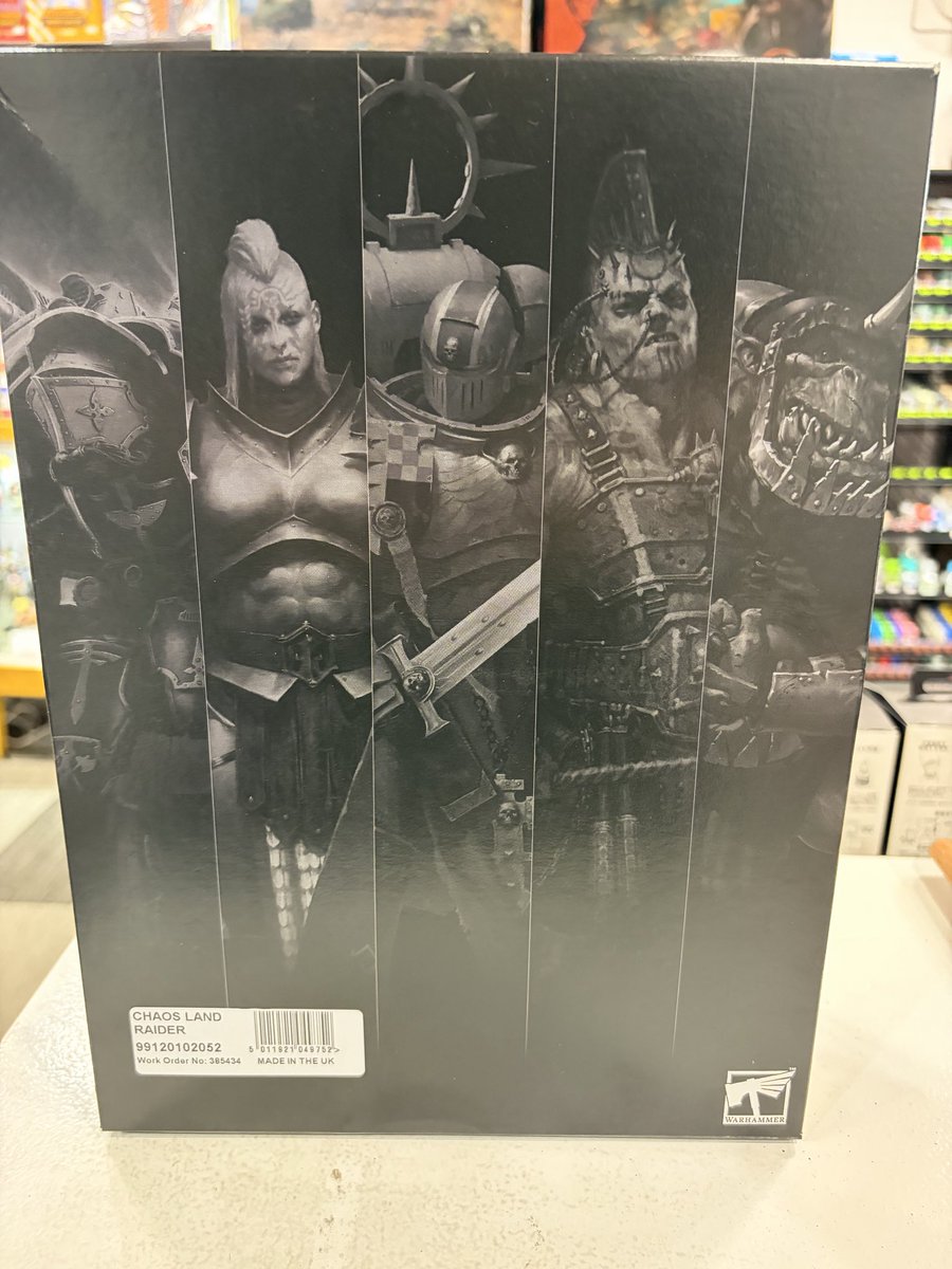 okimokei's tweet photo. ケイオスランドレイダー入荷しました。 https://t.co/MD5ri6VFYy