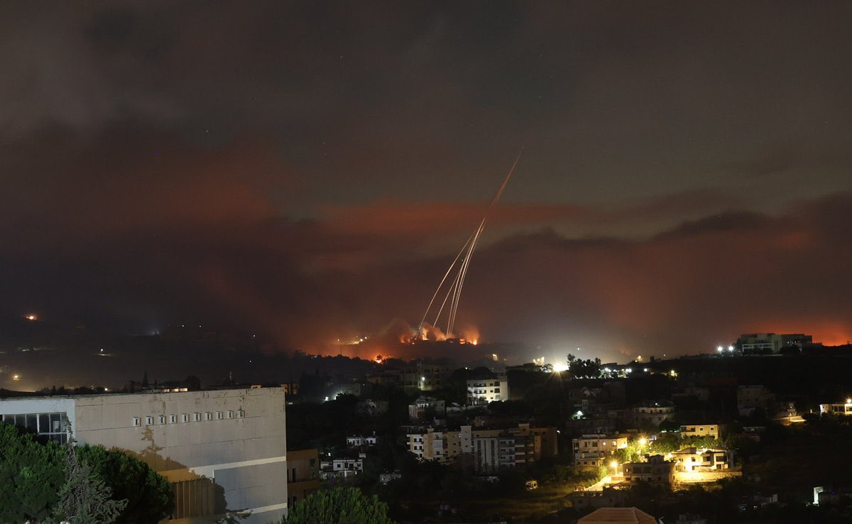 mhdksafa's tweet photo. The war in Lebanon has reached a point where it can no longer be described as anything other than genocide. https://t.co/CKAdMwh5A9
