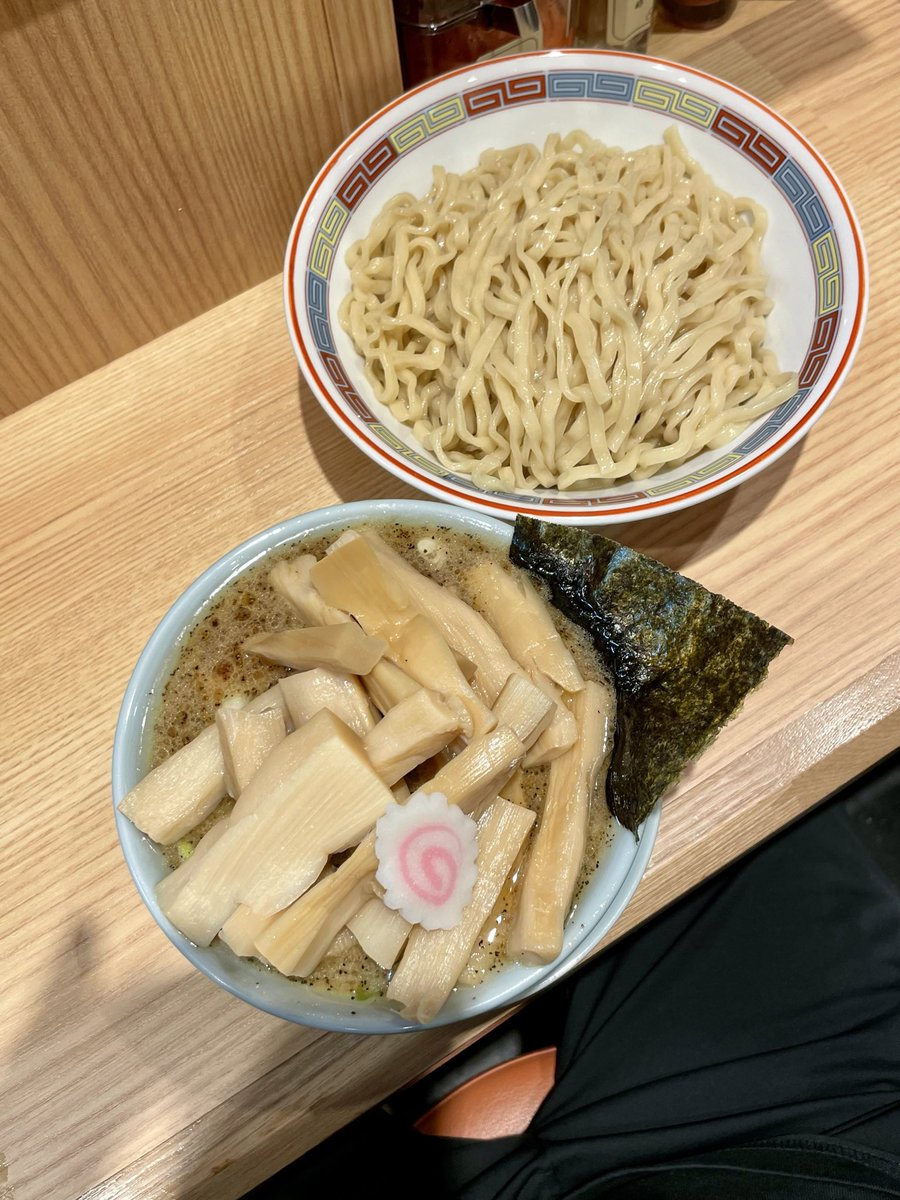 shivkawan's tweet photo. #久臨@ecuteエキュートエディション御茶ノ水

メンマつけめん🍜☺︎
＠並 https://t.co/X7ItNpxjI0