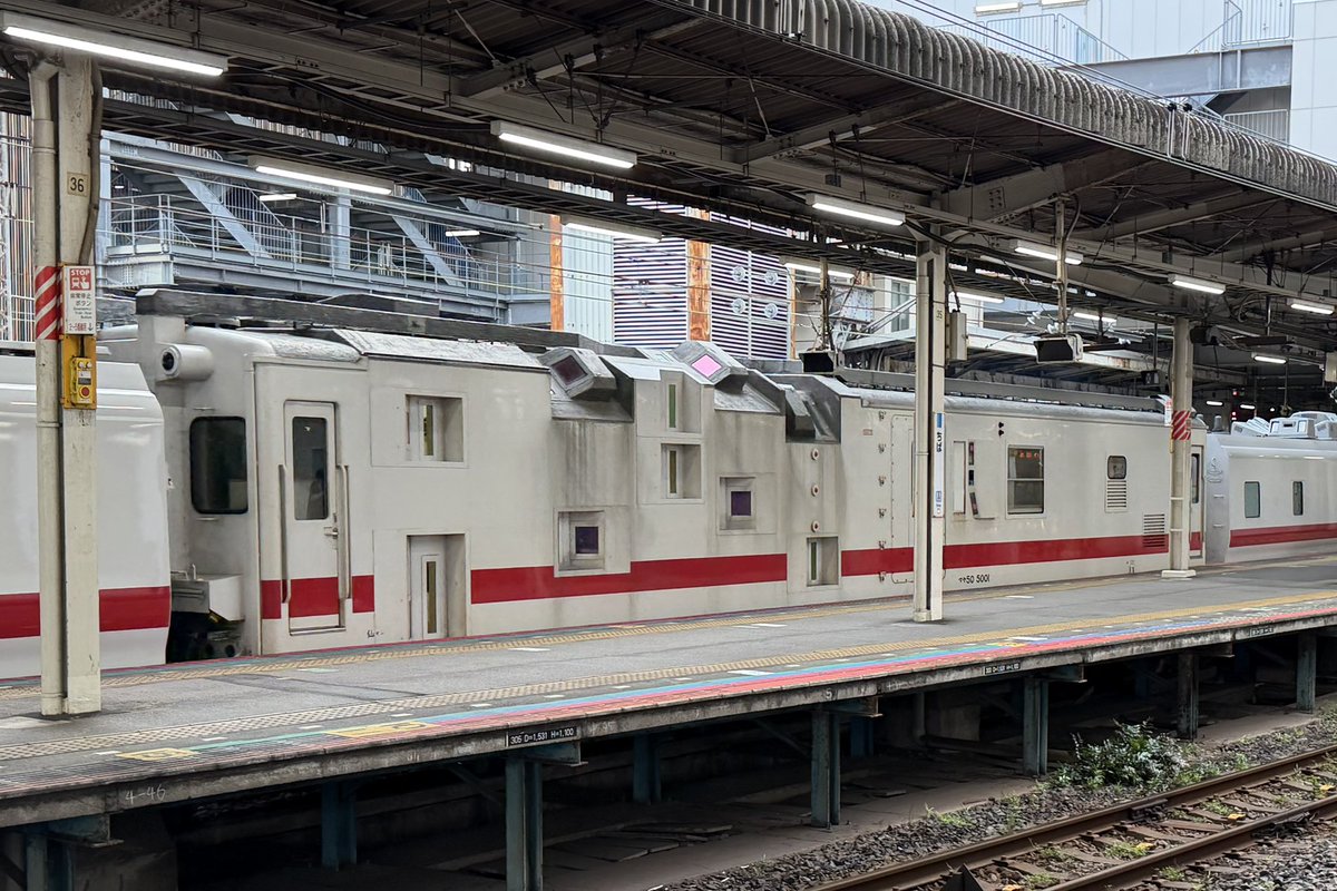 ICOCAkamonohasi's tweet photo. 2026.6.19 @千葉駅
マヤ50＋e491系
撮影された皆様お疲れ様でした。
#マヤ50 #E491 https://t.co/bH5UpsUknz