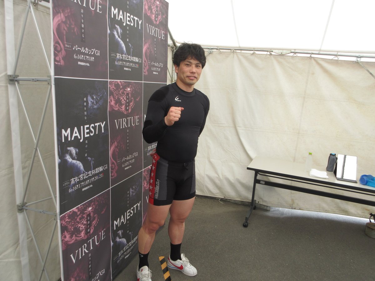 Fukui_Chubu's tweet photo. #岸和田競輪（ＧⅠ）
 第77回 #高松宮記念杯競輪
東日本準決勝（9Ｒ）並び  
⑨#眞杉匠 ー①#吉田拓矢 
⑤#中野慎詞 ー②#佐藤慎太郎 
③#深谷知広 ー⑥＃簗田一輝
④#岩本俊介 ー⑧#和田真久留 ー⑦#小原太樹

眞杉、吉田が今節初連携。
南関は神奈川勢は岩本へ。静岡勢とは別線勝負に。
さらに北日本ラインも強力と四分戦の戦い。