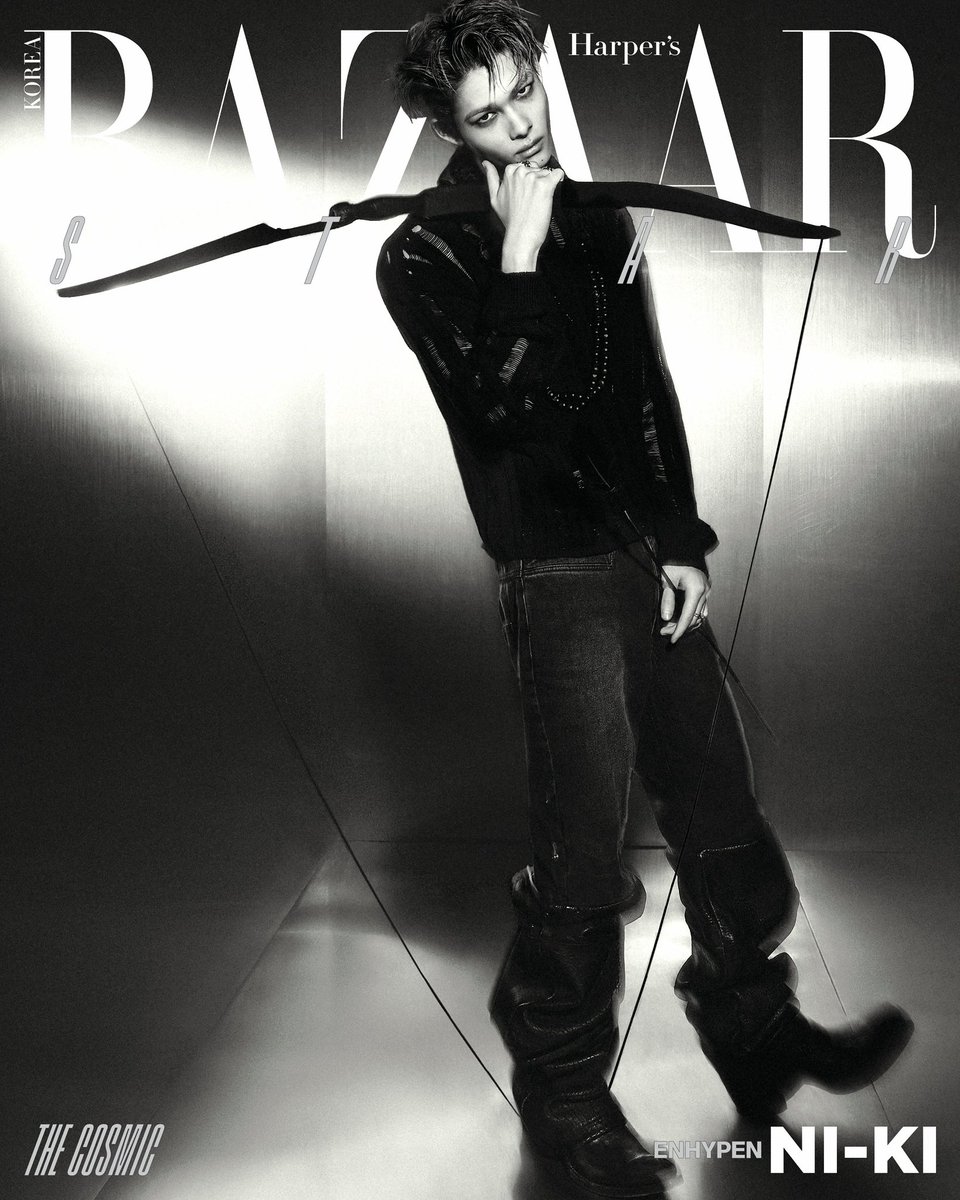 RIKISDAZE's tweet photo. awesome detail from harper’s bazaar to include enhypen with props referencing their zodiac signs ❤️ 

ni-ki - sagittarius 
sunoo - cancer
jay - taurus
jake - scorpio https://t.co/tcuUOjxhTQ