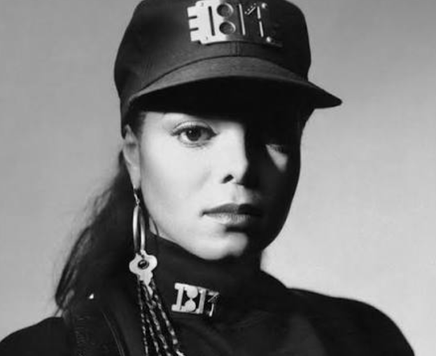 AboutMusicYT's tweet photo. Rhythm Nation 1814 by Janet Jackson is the biggest female era of the 20th century on Billboard Hot 100. https://t.co/kAhFfeQT2i