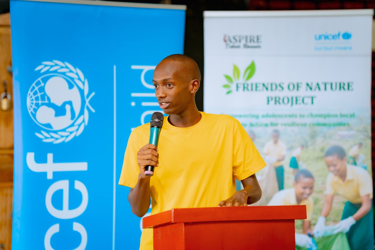 AspireDebateR's tweet photo. The most powerful climate tool we have isn't a piece of technology.
It's a young person who knows how to speak, negotiate, advocate, and inspire๐
With @unicefrw and @REMA_Rwanda, we're shaping the future of climate action, one voice at a time.
#FriendsOfNature #Climate https://t.co/I3icLlJ5Gn
