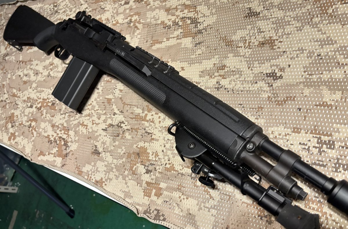 Bright0926's tweet photo. マルイさんのP-90 プラス、M14 SOCOMが中古品で入って来ております😁✨

気になられた方は是非ご覧になりに来てくださいねー😊 https://t.co/VUrCFNtBVM