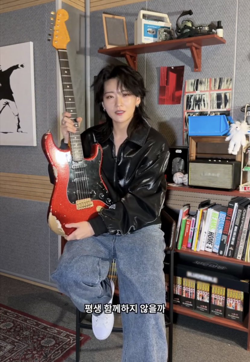 waarock's tweet photo. 조까마귀씨와 반짝반짝 딸기의 사랑 평생 이어지길•••🐦‍⬛ https://t.co/RBXJJjtKzK