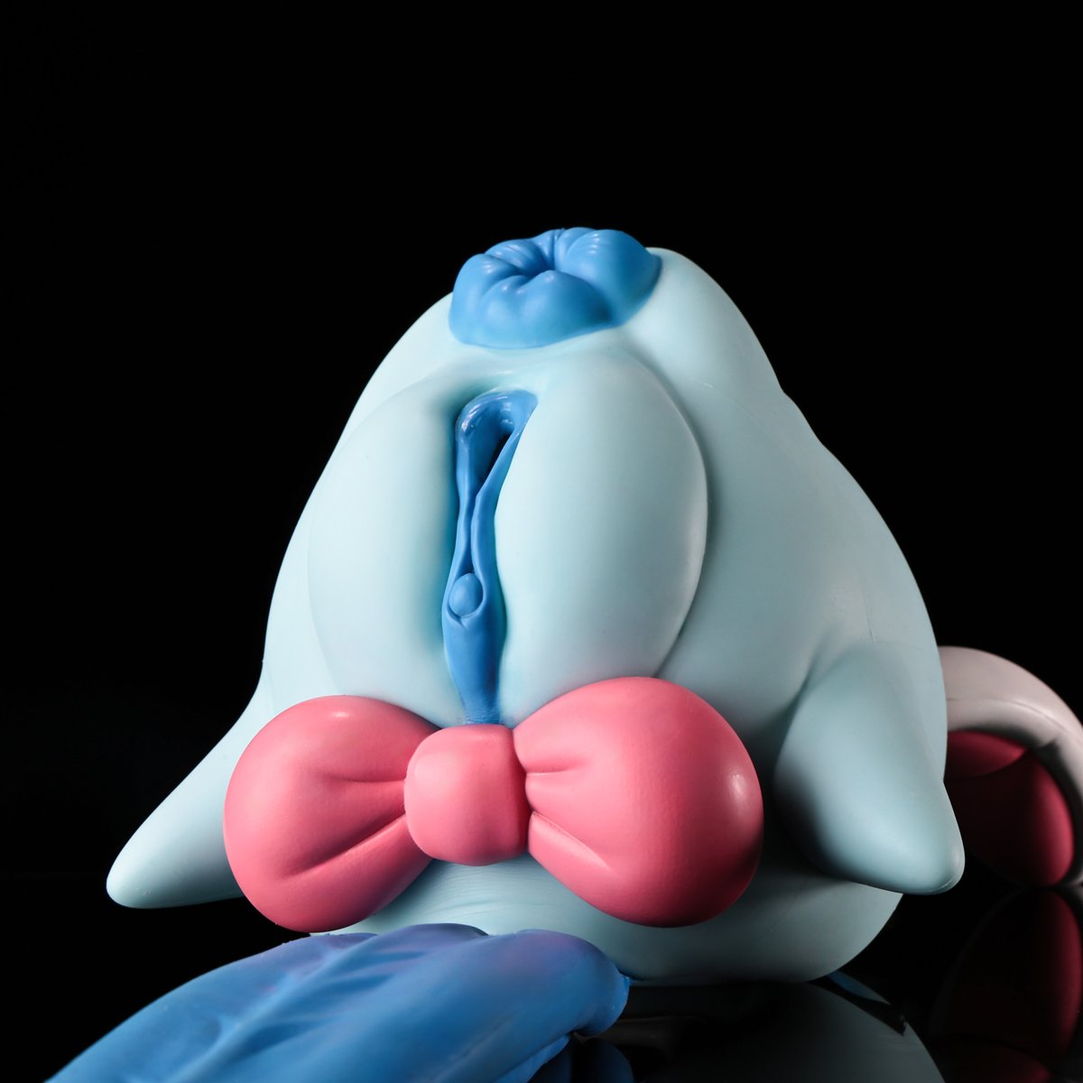 FNZResinStatue's tweet photo. 【In stock】 Spirit Demon Studio - Rabbit Ghost Doll Original 
Official purchasing website:https://t.co/ncI2sTgiMO https://t.co/kpkPz9blfY