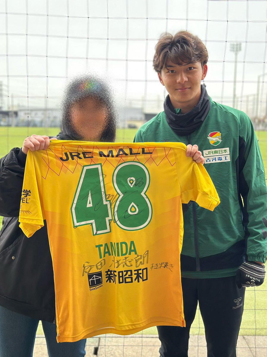 lucy_jef's tweet photo. まだまだここから！！
最近はボランチで出場してたし、いろいろ経験して大きく成長してきてね！！！！

関東アウェーで行けるといいな。
レレレレイ体操の自主練しておきます！！ https://t.co/0sagthTMJ1