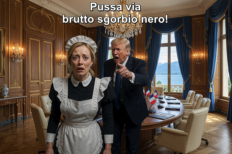 OvileItalia's tweet photo. Intervistato al telefono dal corrispondente dalla #CasaBianca, Daniele #Compatangelo, sull'incontro con la #meloni al #G7 di #Evian, #Trump non le manda a dire: "...mi ha implorato di fare un selfie, non volevo ma mi faceva pena" 🙄
#govenodigaglioffi 🤮 https://t.co/q13JTk7gPo