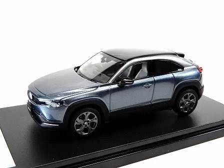 GalleryTanaka1's tweet photo. #秋葉原 #ギャラリータナカ #ミニカー #gallerytanaka #43スケール
MAZDA MX-30 EV MODEL 2021 ポリメタルグレーメタリック 1/43HI-STORY HS346GY G-3236
#マツダ
#MX30
#ハイストーリー https://t.co/ei8Ow6MTrA