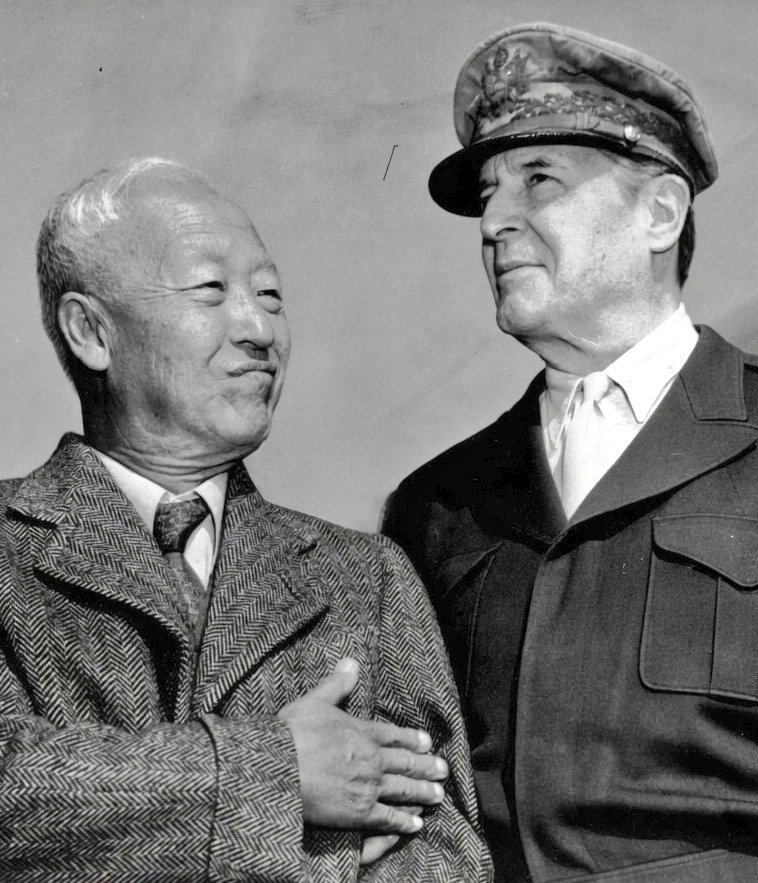 Douglas Rhee 📷🇰🇷🇺🇸 A Historic Moment of the ROK-U.S. Alliance In 1948, or during the ...