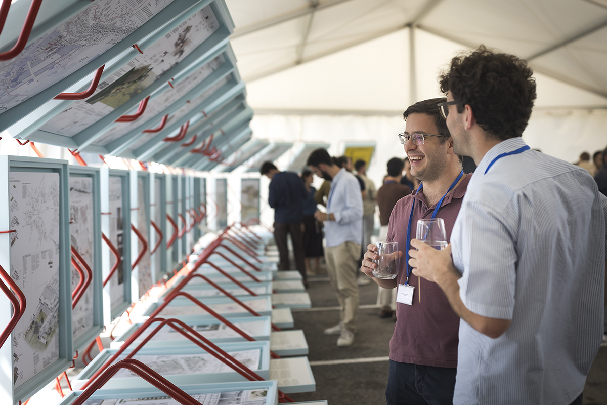 CSCAE's tweet photo. Santa Pola reconoce el talento de la arquitectura joven europea en la entrega de premios de la 18.ª edición de EUROPAN España.

El acto contó con la participación del vicepresidente 3º del CSCAE.

Más información: 
https://t.co/PX0thy4Ebf https://t.co/9dkINUqheO