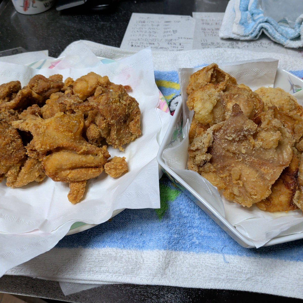 aquamamaAkuma's tweet photo. 今日の晩御飯

鶏皮と、鶏もも肉の唐揚げ

まだ揚げてる最中だけど・・・ https://t.co/1fXIVAc2p8