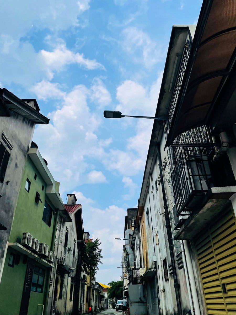 cik_kaler's tweet photo. @mickeymausek Jalan Kuching ke? 19/6/26 https://t.co/cUKKKvOdzh