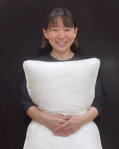t_echo_'s tweet photo. #エコガク

【キャスト紹介】
🕊かもめ組
女優Ａ役の沖田愛！

普段は穏やかだけど、
ひとたび舞台に立つとすさまじい爆発力！
今回はどんな嵐を巻き起こすのか！？

沖田『「私は女優です。」と自分ではなかなか言わないのですが、女優Aを演じます沖田愛です。女優です。よろしくお願いします。』 https://t.co/CYr0MovVqm