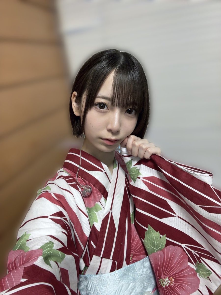 tsunokori's tweet photo. アボカドワサビジョウユ…🥑
一体どんなんやろ…

ウマなら良かった！！

え…
トマト…
直感やと合わなさそうやけど…

げ…
トマトまだあるんですね…

あ、！
前のポストで僕の分のトマトを
差し上げましたもんね🍅

きっと、そーゆーこと…

これじゃ #tomatotalk やで

#rinashitalk
#渡辺莉奈 https://t.co/DhdlrbeNgl