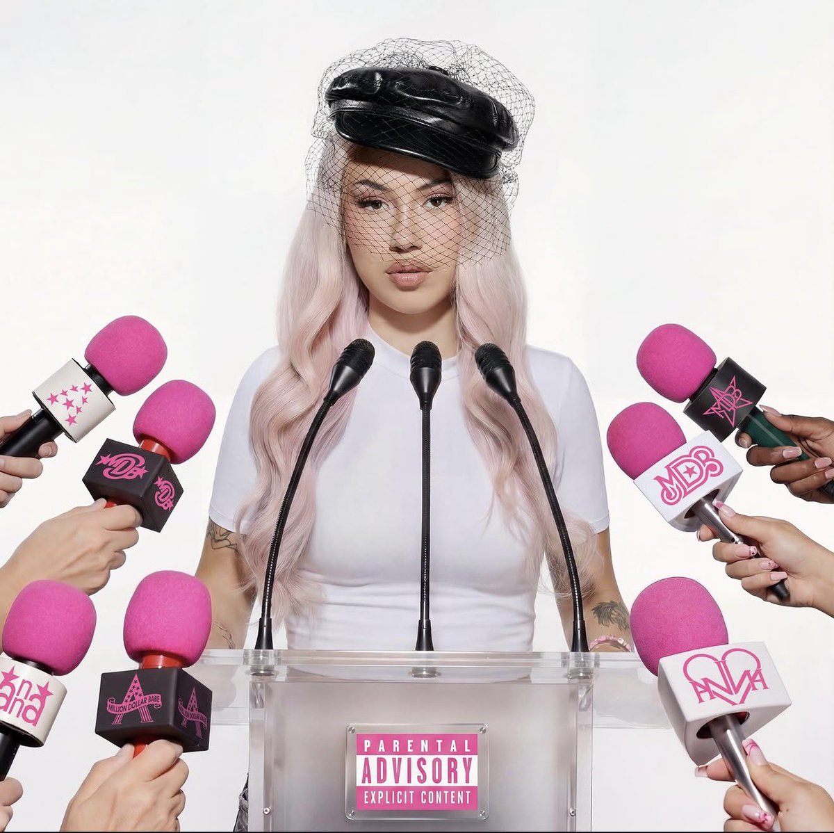 annascharts's tweet photo. La collab di ANNA e GAIA intitolata “MAI E POI MAI” sarà presente in MILLION DOLLAR BABE, confermata da poco da un insider, la data di rilascio della traccia è contenuta nel titolo del brano! https://t.co/zh3m5CySan