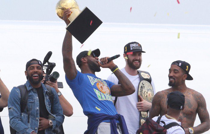 BecksWelker's tweet photo. JR Smith summer was truly the best summer https://t.co/h6CCUwVGrB