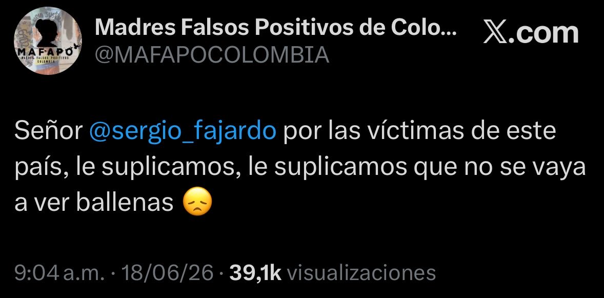 Enthersit0's tweet photo. Otro capítulo del señor tibiardo y su "centro" quedándole a deber al país por "no estar con su moral". Siempre corriendo un poquito el "centro dialogador" hacia la derecha silenciosa. https://t.co/3eJLhIDYP4