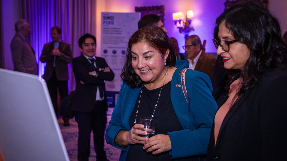 UNODCROCOL's tweet photo. #Perú 🇵🇪 I  En #Lima realizamos junto a @UEenPeru 🇪🇺 y @DEVIDAPERU la presentación de los resultados del proyecto #SIMCIPerú 2020–2026 ➡️ Fortalecemos la respuesta hacia un enfoque integral y sostenible al problema de las drogas 🧵 https://t.co/5QEk1fN5bC