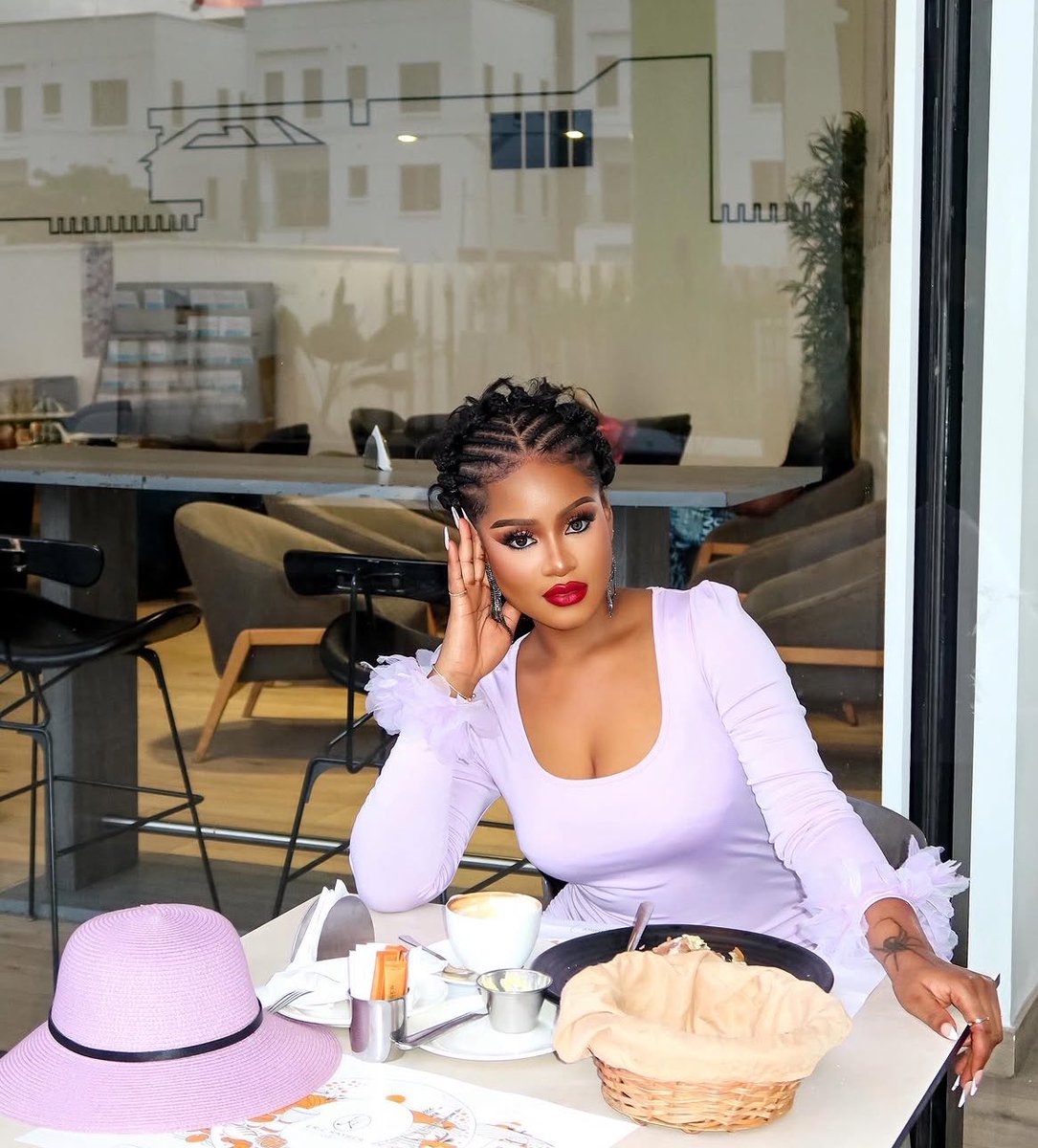 NmaOnAir___'s tweet photo. Prettiest of them all.
Phyna the winner.
#BBNaija
#phynation https://t.co/tZGyu3WMOR