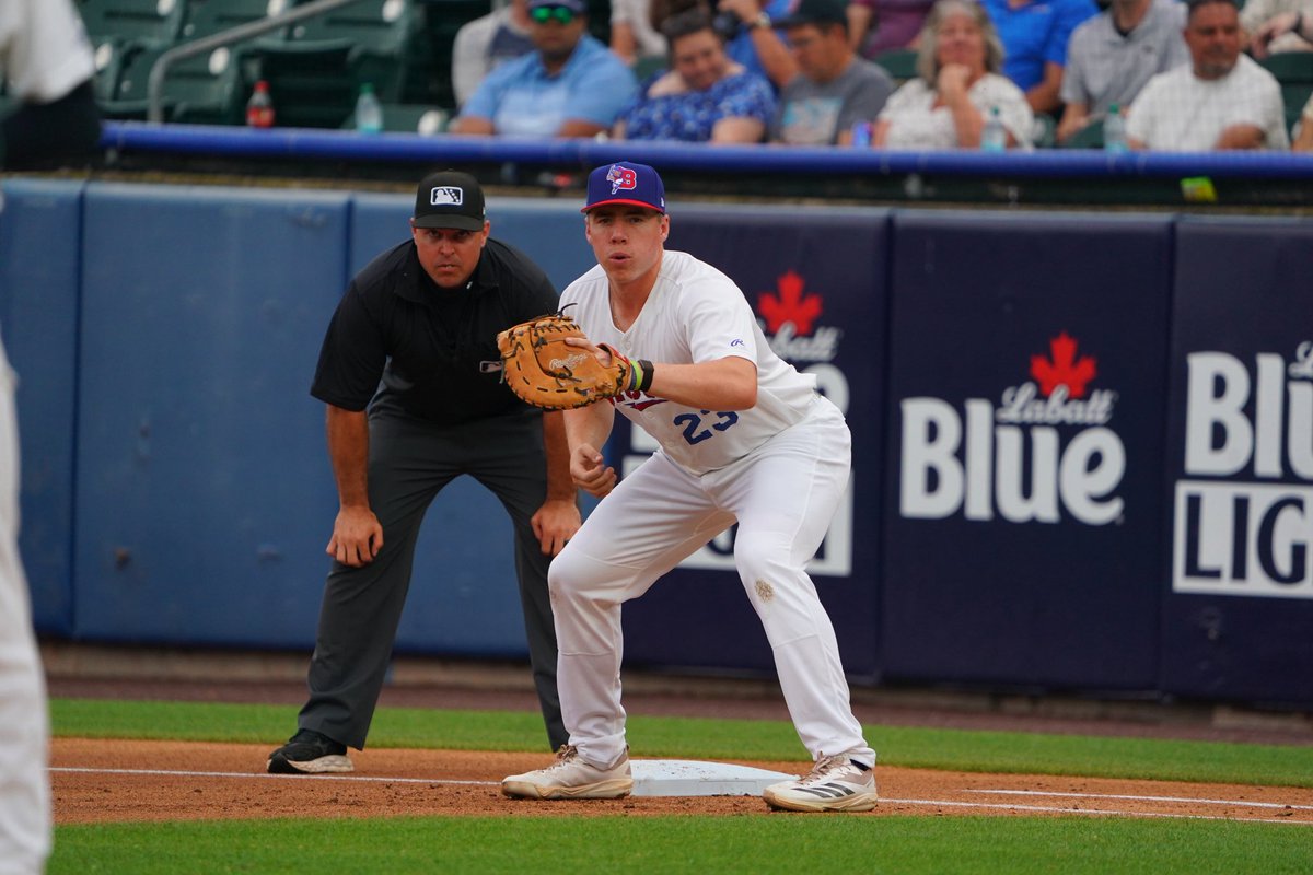 Bucknell_BB's tweet photo. Bisons 🤝 Bison
Sean Keys is 🔥 for the @BuffaloBisons with 12 hits, nine RBI and a 1.158 OPS through his first 12 games in Triple-A! He recently homered in three straight games and was the Legends Player of the Week on Monday! Keep it rolling, Sean!
#rayBucknell🔶🔷🦬 https://t.co/7YbQAKwggN