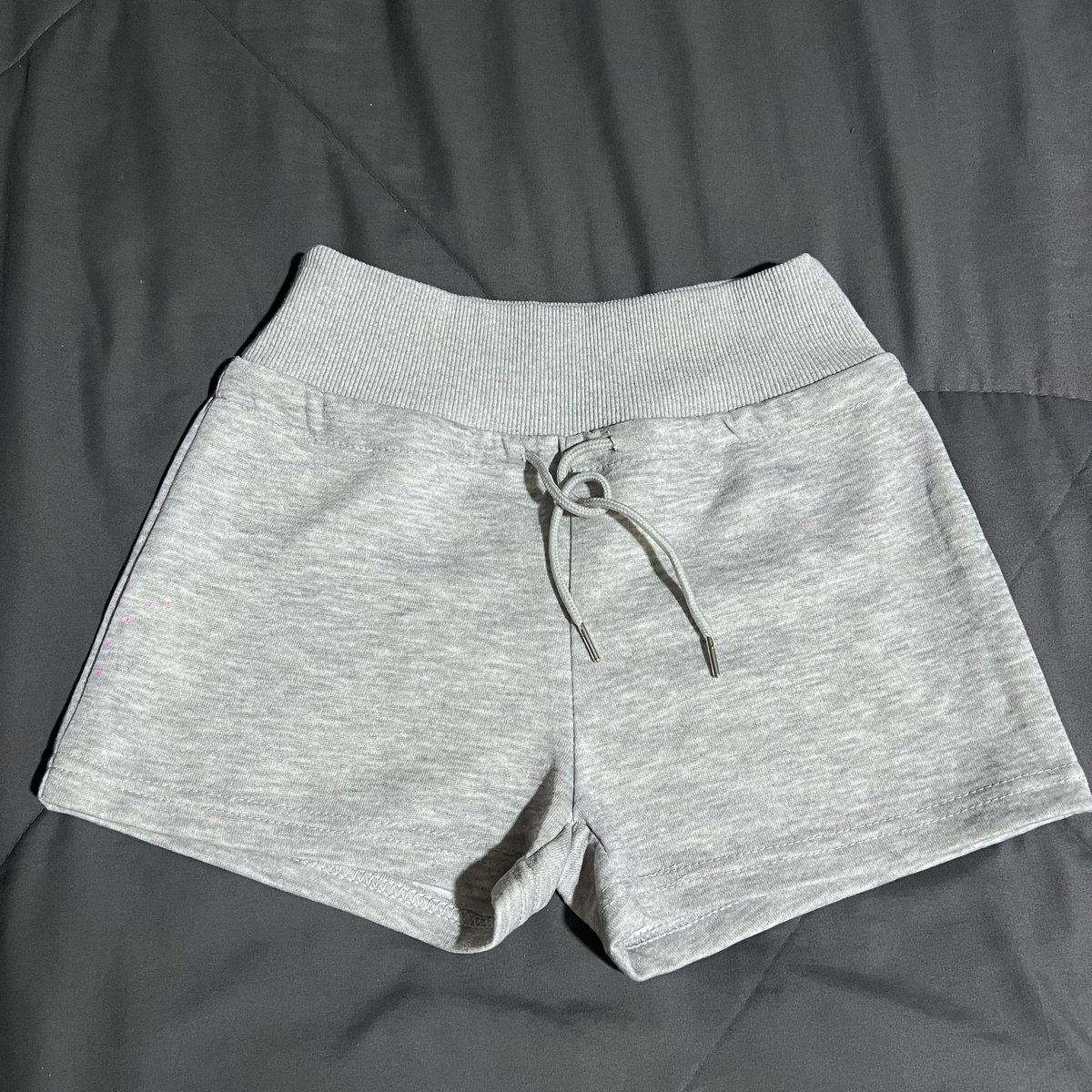 yuminja0_'s tweet photo. ⟡ ݁20 ; 3ตัว50

#ส่งต่อเสื้อผ้า #ส่งต่อเสื้อผ้ามือสอง #เสื้อผ้ามือสอง #เสื้อผ้ามือ2 #โล๊ะตู้ #ส่งต่อbrandymelville #ส่งต่อcintage #ส่งต่อstylist #ส่งต่อduex https://t.co/S9t5gfPimr