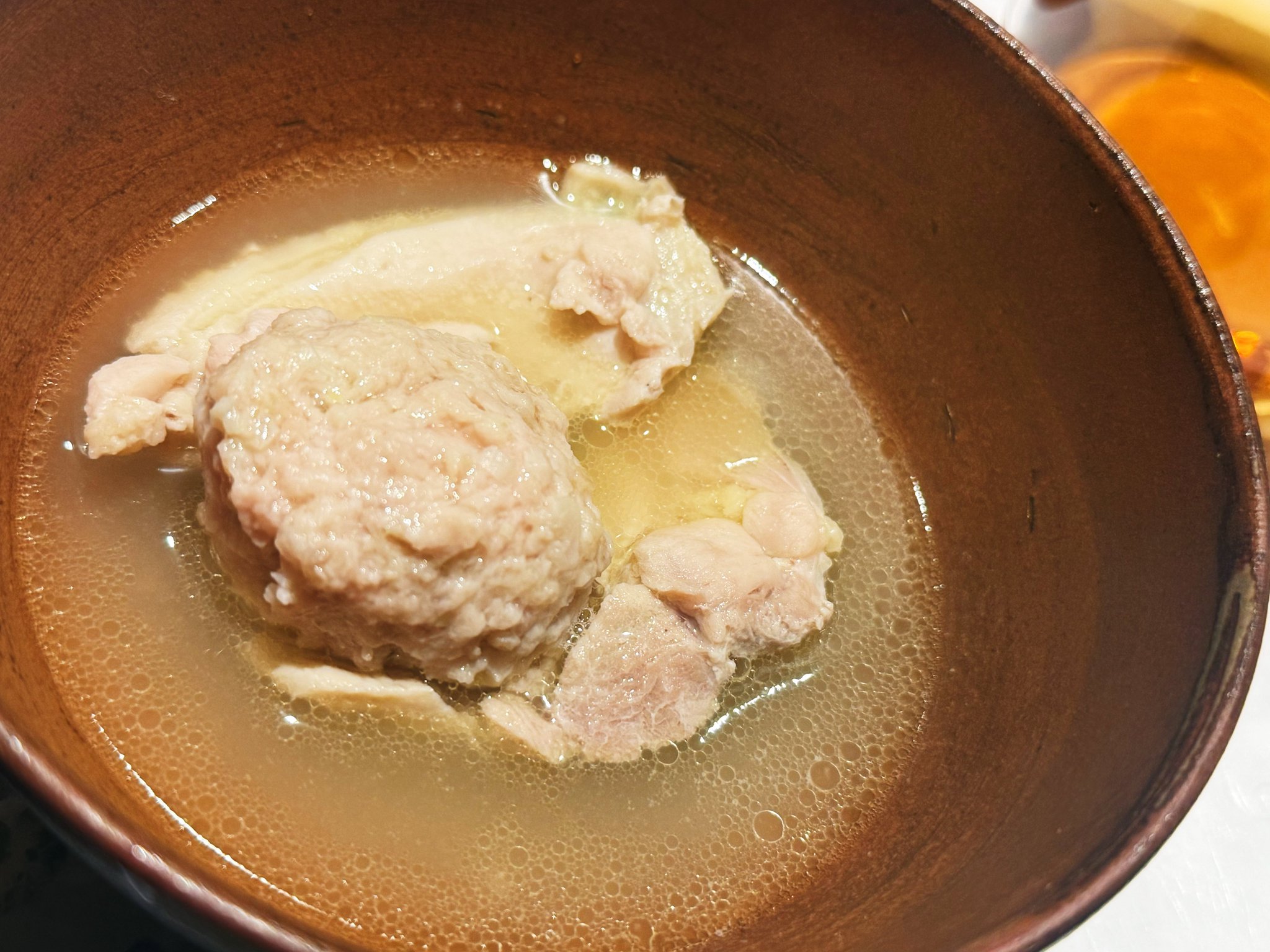 4 pic. 父の日が近いので、父と水炊きをいただいてきました！😆✨ 母を連れておいしいご飯をもっと食べに行けばよかったなあ…と後悔しているので、父とはなるべく行きたいなあ〜 https://t.co/AM1opCUVeB