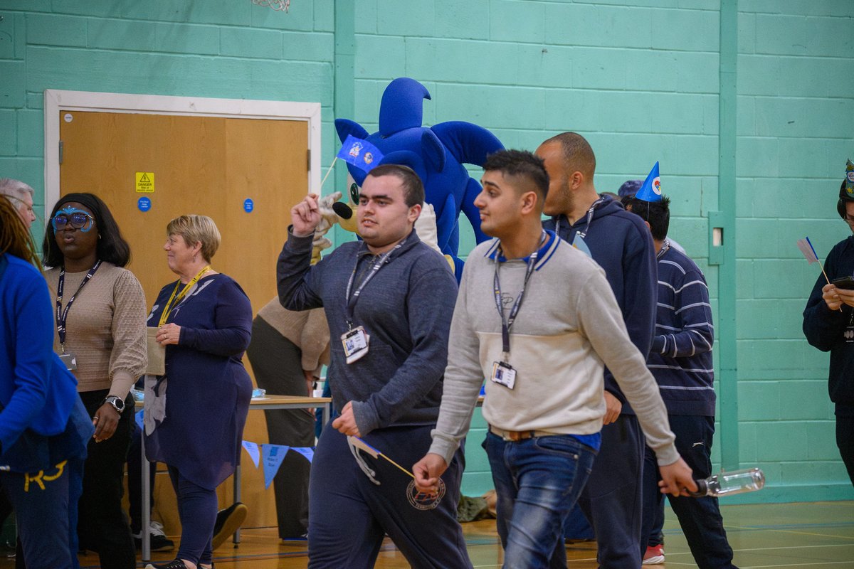 wolvcoll's tweet photo. In May, our Futures Foundation students hosted a 'Make It Blue' day to raise charity funds and autism awareness.
The day was packed with activities, including themed treats, face painting and a special visit from Sonic the Hedgehog.
#DefineYourFuture https://t.co/8ii1RWgR7B