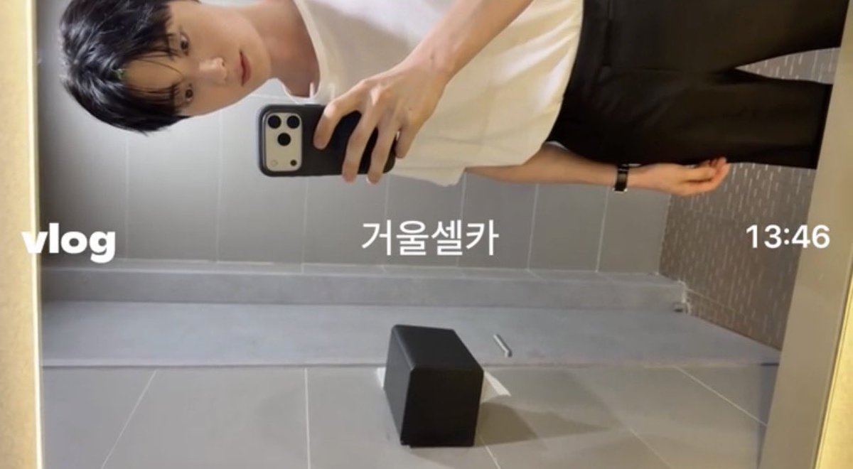 etcshown's tweet photo. 셋로그 내내 그의 얼굴로 가득해서 너무 좋음 https://t.co/BifIw2hAL6