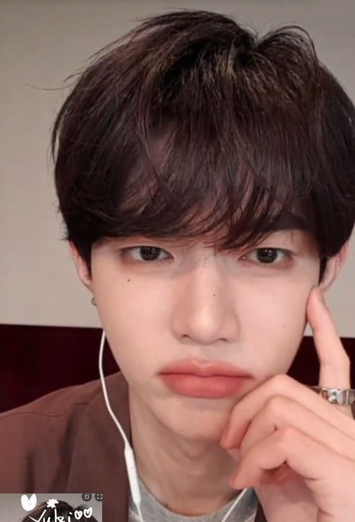 rikrinlvr's tweet photo. THATS LITERALLY HAO IM CTFU😭😭😭😭😭 https://t.co/Nn2OKIqtb8