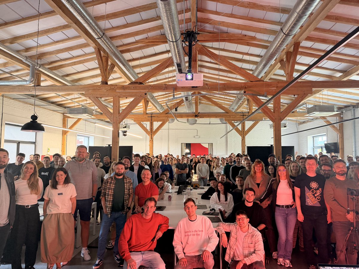 mariuszcieply's tweet photo. What an amazing week. The best company-wide meeting to date… and this is only the beginning 🔥 https://t.co/QXEywLkjTi