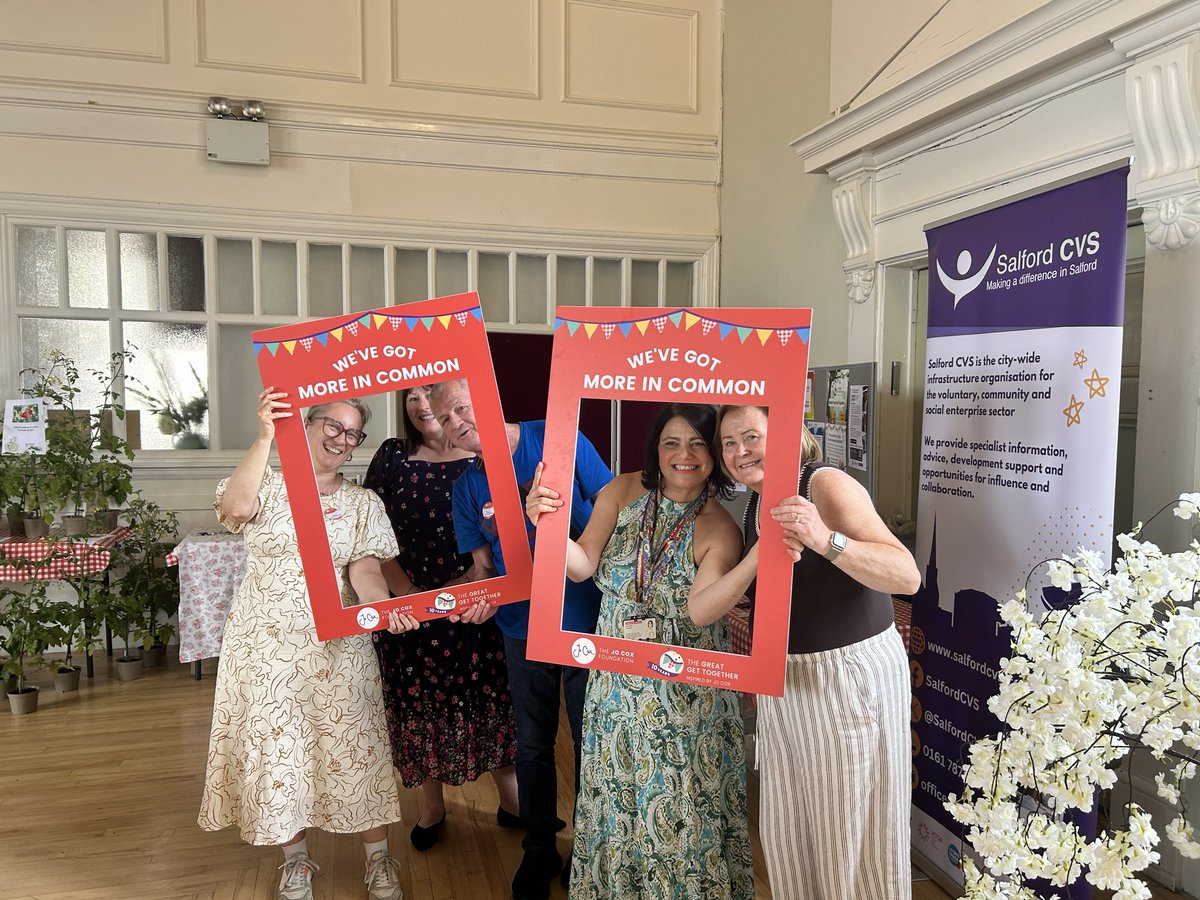 MattersSalford's tweet photo. @great_together Salfords Great Get together today in Eccles! Thanks everyone coming and connecting! What a great turn out for from our community showing we’ve got more in common than divides us #Salford #moreincommon https://t.co/DnLUXLRdxQ