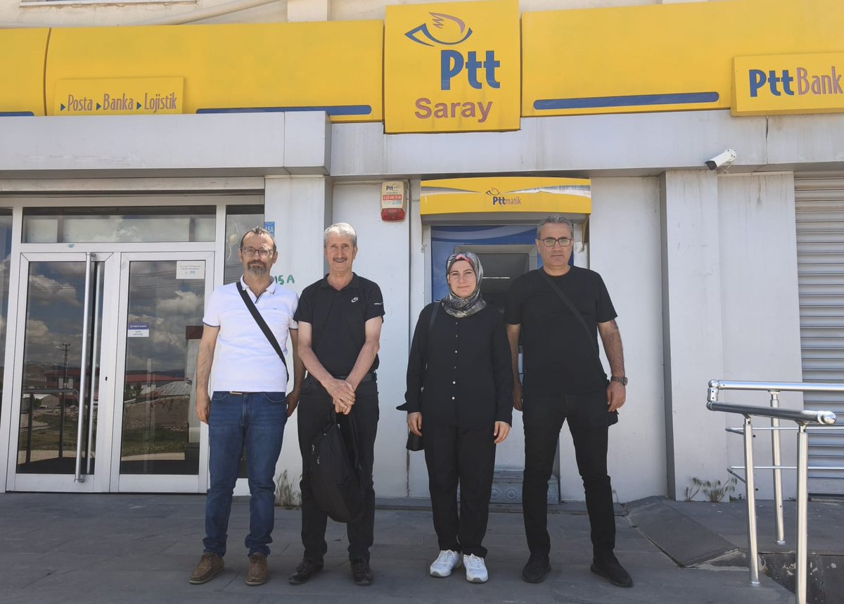 KESKHaberSen's tweet photo. Van İlçeleri Örgütlenme Çalışmaları 

Saray PTT, Özalp PTT, Bahçesaray PTT, Gürpınar PTT ziyaret edildi. Örgütlenme Çalışmalarına MYK üyelerimiz Gülseren Güngördü, İzzettin Ekin ve Şube Yönetiminden Hamit Aker ve Ömer Kaya katılım sağladı.

Örgütleme Çalışmaları çerçevesinde 
✓Derin ekonomik kriz etkileri
✓ İş güvencesi çerçevesinde 108. Madde
✓ 399 KHK ile ilgili gelişmeler 
✓ TVF bir darlık fonu olduğu gerçekliği 
✓Gayrimenkul satışları anormalliği ve sahip çıkma 
✓TBMM gündemi kurum ile ilgili soru önergeleri
✓Sarı sendikacılığının tarihi ....vb konularda paylaşımlar yapıldı.
Yaşasın emekçilerin dayanışması ve örgütlülüğü....