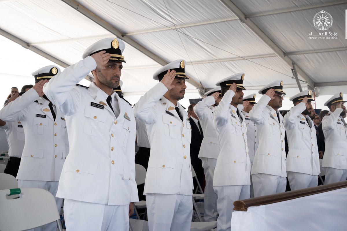 modgovksa's tweet photo. وتُنفَّذ المرحلة الثانية من «مشروع السروات» وفق الخطة الزمنية المعتمدة، بإشراف ومتابعة فريق متخصص من القوات البحرية، وتشمل منظومة متكاملة من الدعم اللوجستي وتأهيل أطقم السفن وتدريبها، إلى جانب استكمال أعمال السفينتين الثانية والثالثة في المملكة.

#وزارة_الدفاع https://t.co/QrpfySe9TQ