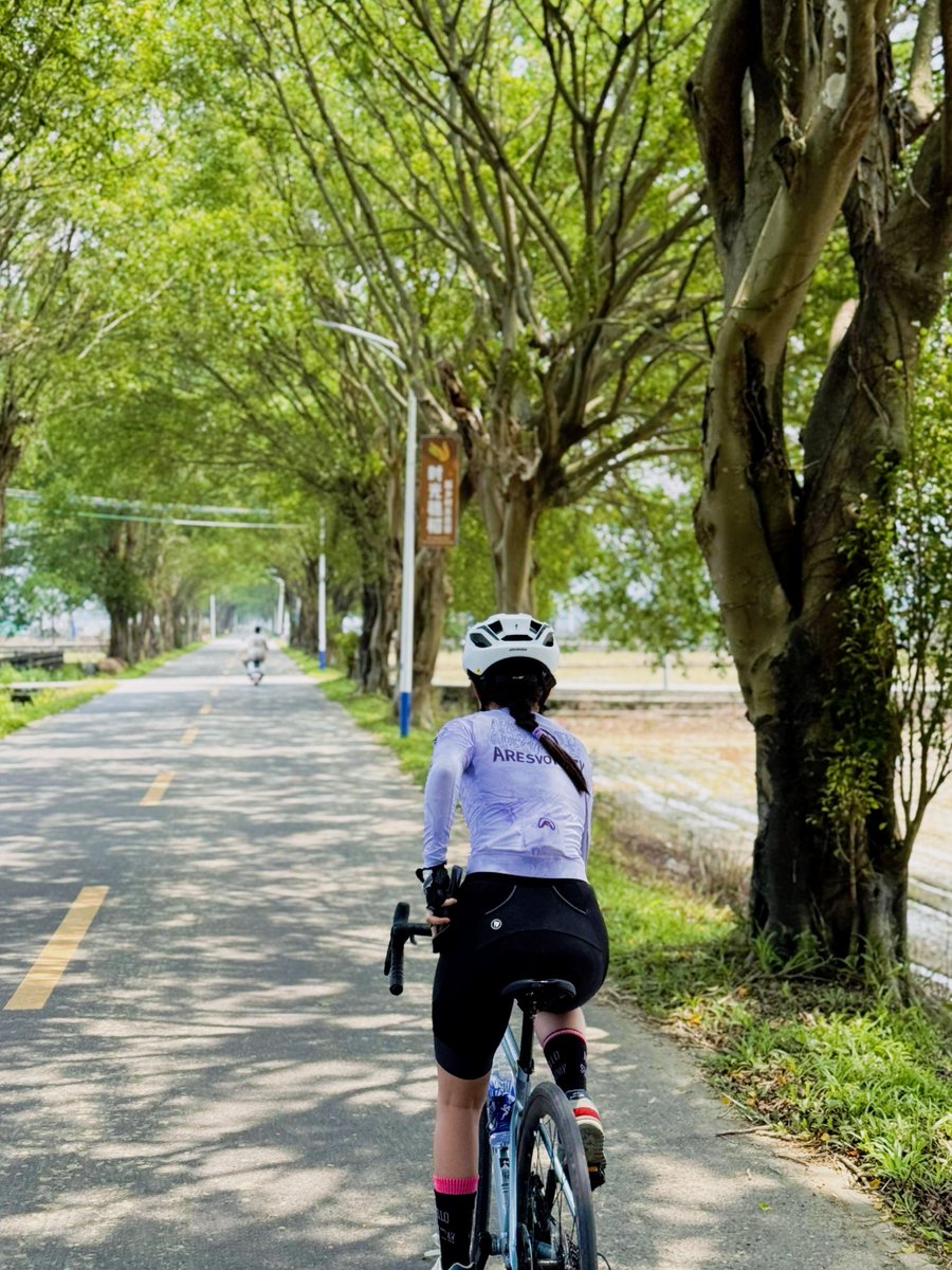 GamesMonika's tweet photo. My morning commute used to take 45 mins by bus—now I cycle 20 mins and feel energized all day. Small switch = huge vibe shift! https://t.co/aprKcs5wqR