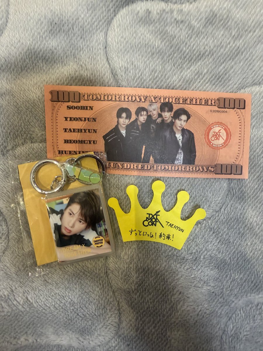 prkjayybam's tweet photo. TXT 交換 デジタルコード
DIGITAL CODE ガチャ デジコ
モアコン ソウルコン MOACON

【譲】Dream テヒョン🐿
Shine ･ ACT BOYスビン🐰
LOVE SICKヒュニン🐧

【求】ACT BOY 
LOVE SICKボムギュ🧸

気軽にお声かけください😌
神戸両日います🙋‍♀️
郵送でも可◎
 #txt交換  #txtデジコ https://t.co/d6bNOtKPXQ