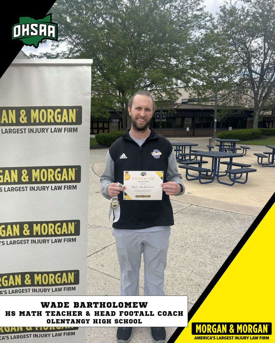OHSAASports's tweet photo. β Spotlight Alert! β
We're thrilled to shine a light on Wade Bartholomew in our next #EducatorSpotlight sponsored by Morgan & Morgan, @forthepeople! His impact is said to be felt on and off the field, always prioritizing the well-being and growth of every student.
His dedication to his school, the community, and his students has inspired us all. Let's give him a round of applause! π