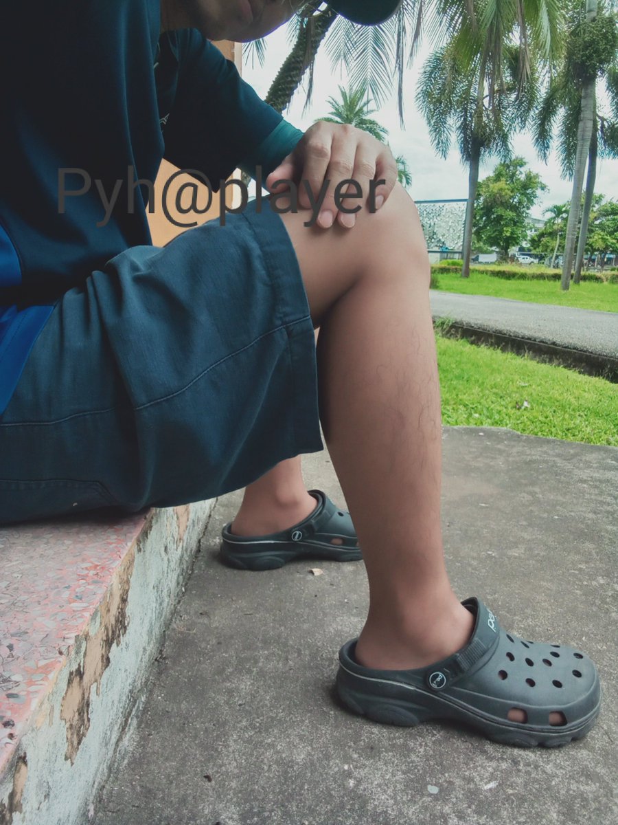 NinkhongNinkh1's tweet photo. วันหนึ่งหลังฝนตก#ผู้ชายใส่ถุงน่อง https://t.co/7WTNflRWXT