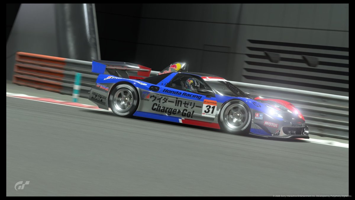 tk31_gt7's tweet photo. 結果はP9でした。中々思うようなペースで走れず、ピット戦略でのミスも響き、一時TOP5には食い込めましたが、その後はズルズルと引き下がり、9位で終えました。次戦、もし出場できればまた全力で走ります！！ #グランツーリスモ7 https://t.co/PdbDRn7Am0