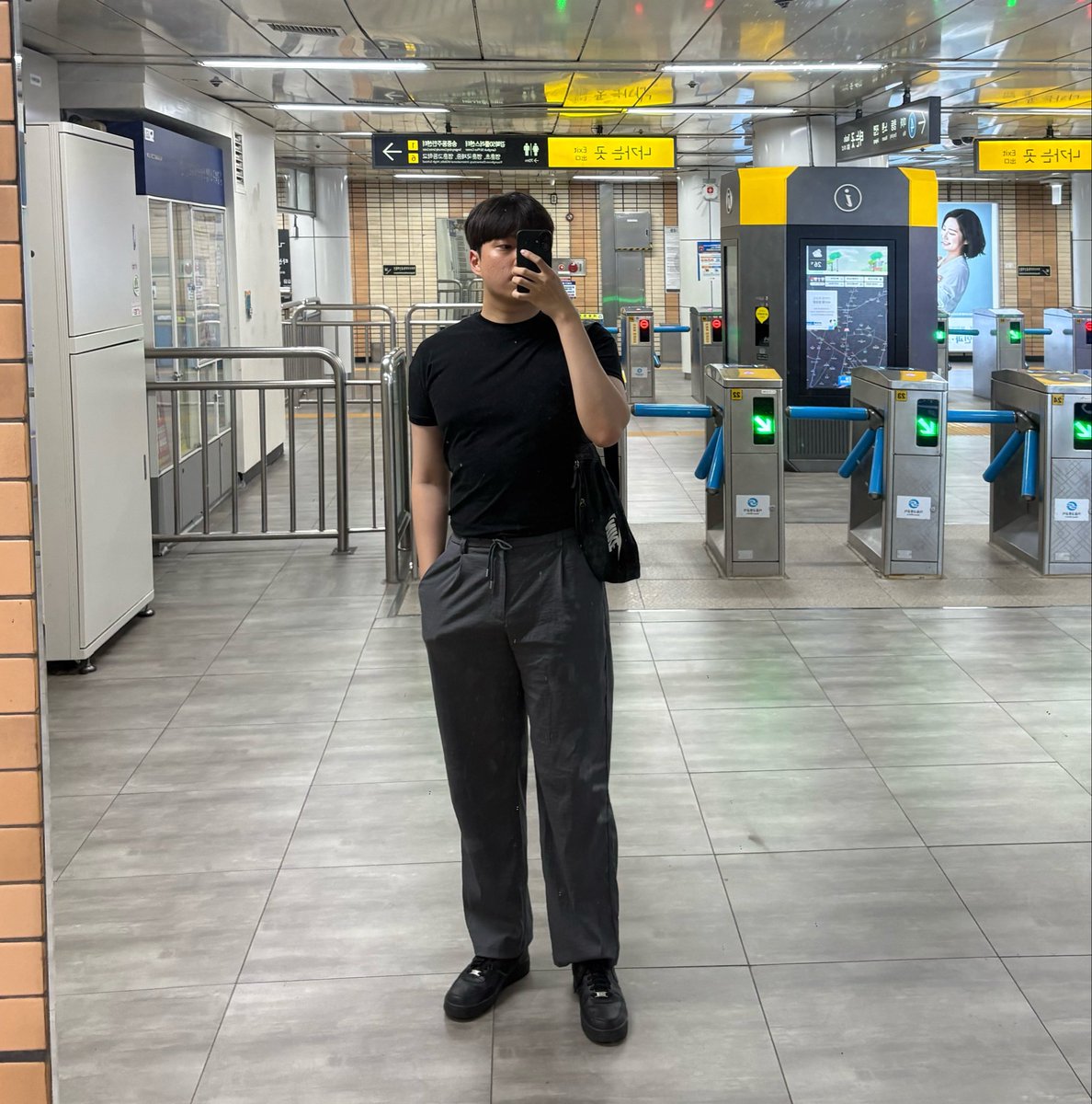 adm1345's tweet photo. 종강하고 잠깐 돌아온 남성

19금이라고 들어온거 아니야 응 진짜로 https://t.co/ykwU0TVQGN