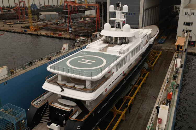 HaberDenizde's tweet photo. Akyacht, Air’i tamamladı
Akyacht; Feadship inşası, 81 metrelik motor yat Air'in refit çalışmalarını tamamlayarak teslim etti.
https://t.co/PMQFPN1XJo
#Akyacht #Feadship #Air #refit https://t.co/l7OWjU2OB0