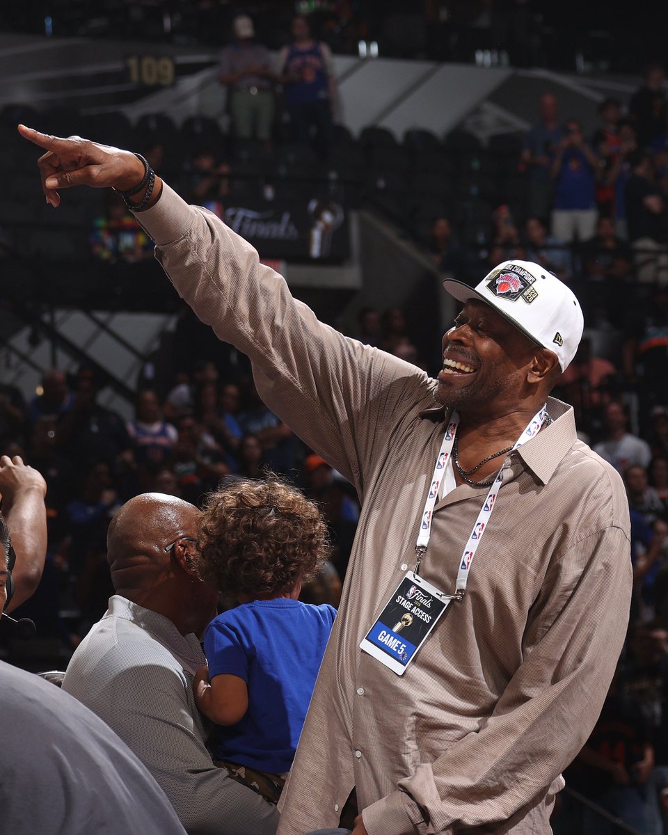 GeorgetownHoyas's tweet photo. Two #Hoyas celebrated in NYC with the @nyknicks and fans! Congrats to announcer Monica McNutt and ambassador Patrick Ewing on winning an NBA Championship!

#HoyaSaxa #HoyaBold https://t.co/gJKwm8wYsf