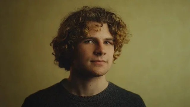 TLicsi's tweet photo. Youngest Child Ever? Kane Parsons Is Just 21 Years Old https://t.co/Joyx3t6Bty